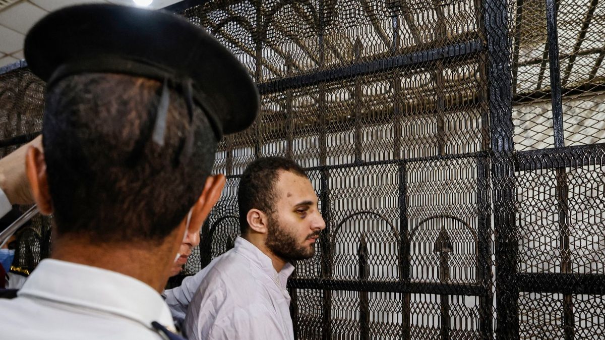 V Egyptě popravili muže, jenž zavraždil spolužačku, která si ho odmítla vzít